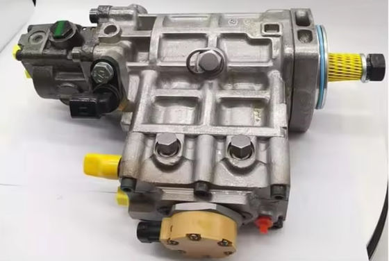 Ekskavator yedek parçaları E320D CAT Motor Parçaları C4.4 Dizel Motor Yakıt Enjeksiyon Pompası 324-0532